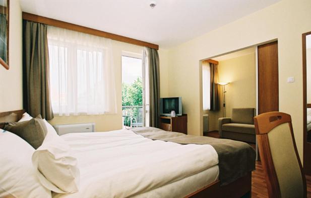 Panorama Wellness Apartman Hotel Hajduszoboszlo Bilik gambar