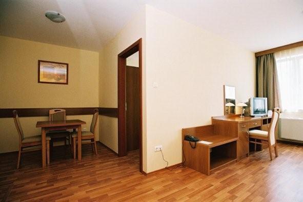 Panorama Wellness Apartman Hotel Hajduszoboszlo Bilik gambar