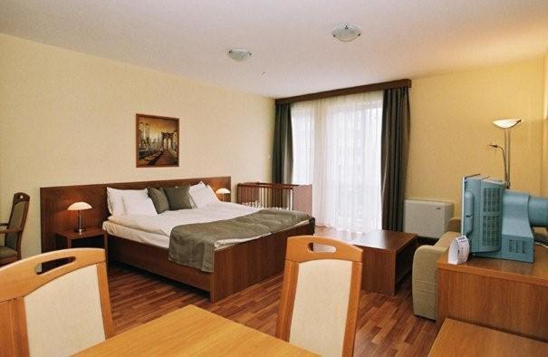 Panorama Wellness Apartman Hotel Hajduszoboszlo Bilik gambar