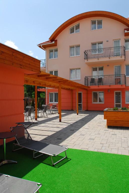Panorama Wellness Apartman Hotel Hajduszoboszlo Bilik gambar